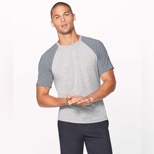 Lululemon bodhi t-shirt